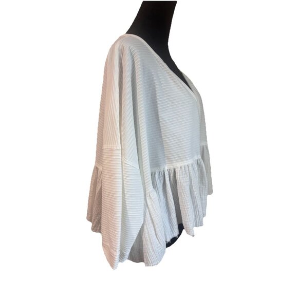 Free People We the Free DALLAS CROP HENLEY TOP IN WHITE Womens Top Size XL - Picture 3 of 10